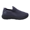 MEN SKECHERS